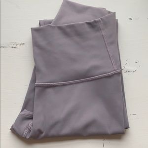 LULULEMON WONDER UNDER PANT 7/8 25” SIZE 2